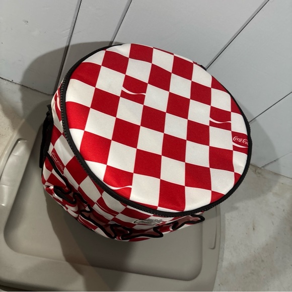 NWT Herschel X Coca-Cola-5 Gal Beach Bag-Insulated Cooler-Checkerboard-Bottles - Picture 3 of 9